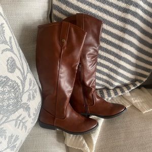 NWT Belk riding boots
